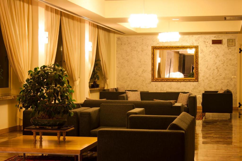 Hotel San Martino Boario Terme Exteriör bild